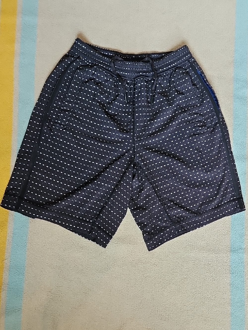 Men's Lululemon Pace Breaker Lined Short 9" Sz.Small